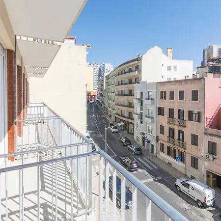 Houze_6 Flat In Campolide Near Parque Eduardo Vii 公寓